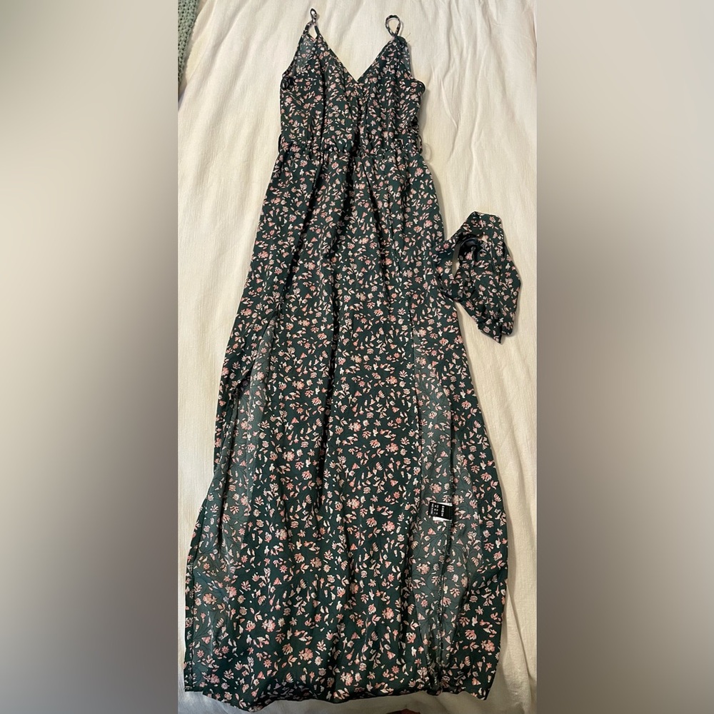 SHEIN Dark Green Floral Maxi Dress